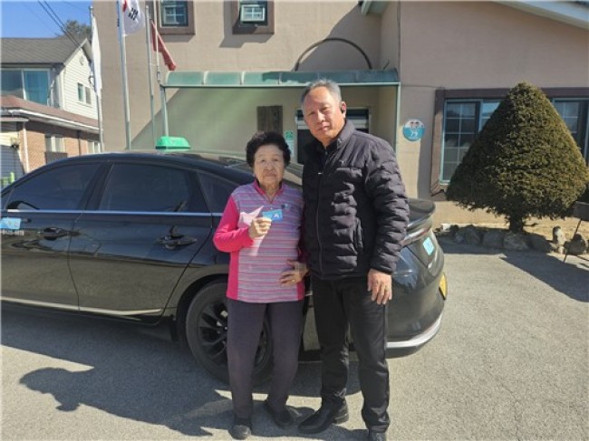 버스요금 수준으로 탈 수 있는 경기복지택시 이용자 지난해 첫 100만 명 돌파